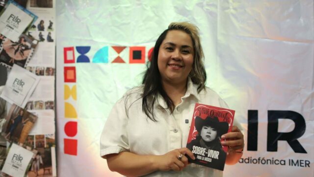 Vivir Quintana presenta su autobiografía: memoria, música y resistencia